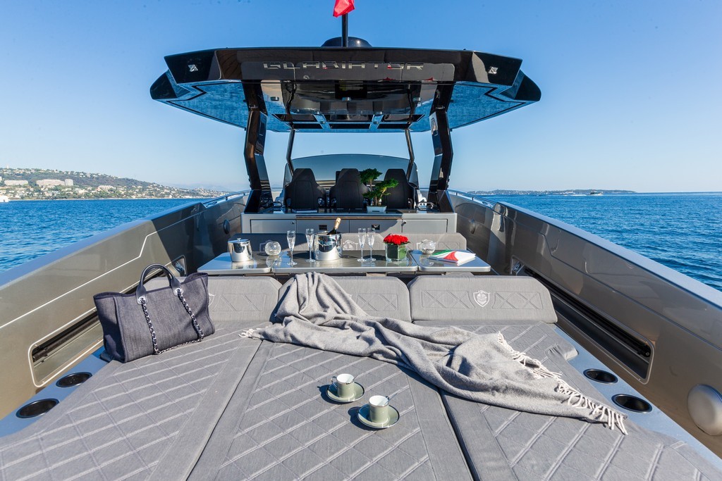 foto: 21 Canados Gladiator 493 Grand