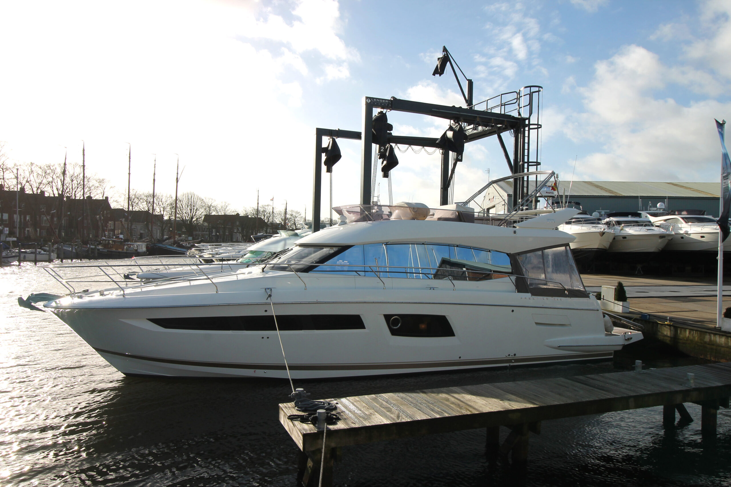 foto: 11 Prestige 500 #166