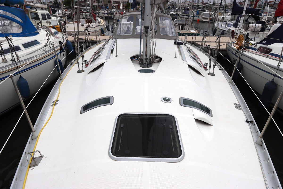foto: 15 Beneteau  First 41S5