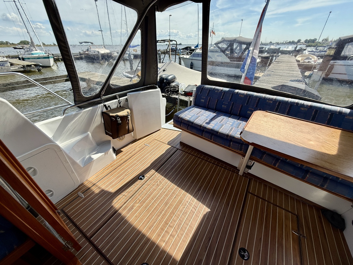 foto: 9 Exellent 1000 Hybride Patrol