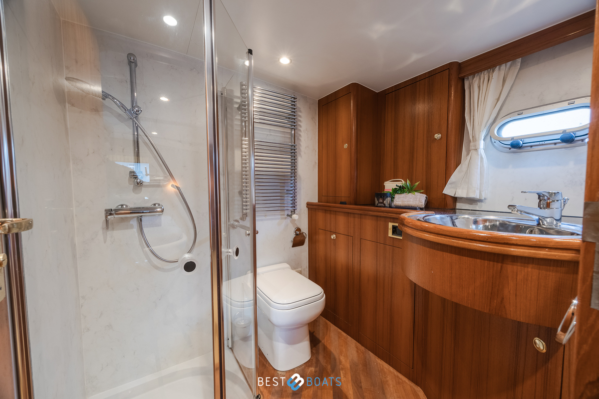 foto: 10 Wim van der Valk Continental 1700