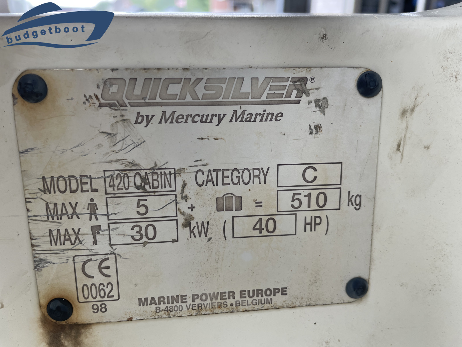 foto: 4 Quicksilver 420 Cabin