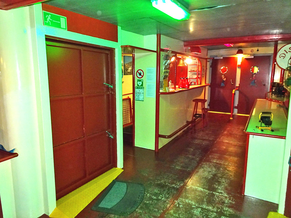 foto: 19 Dagpassagiersschip 200 pers