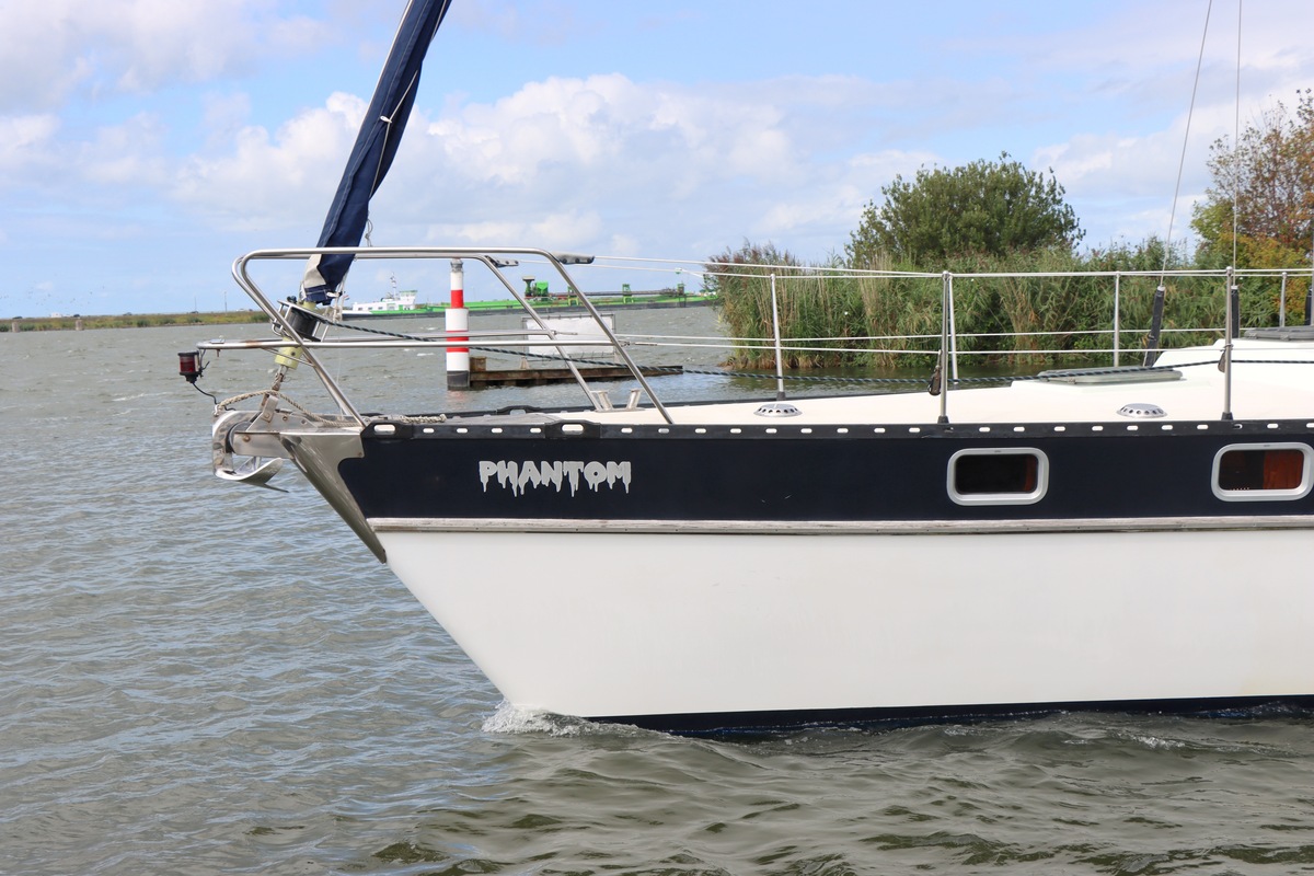 foto: 11 Phantom 38 