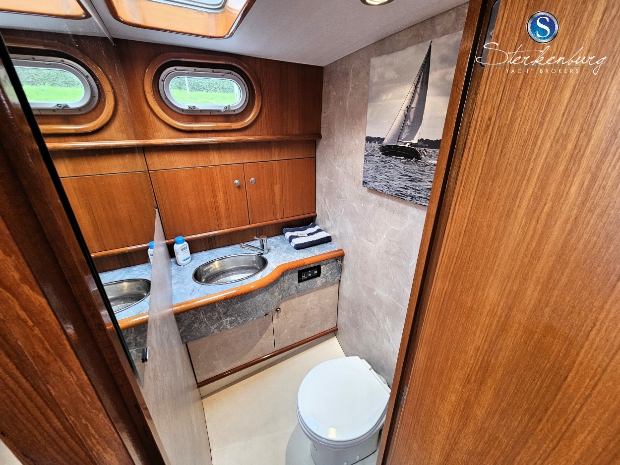 foto: 7 Stevens Nautical Easy 41/43 Fly