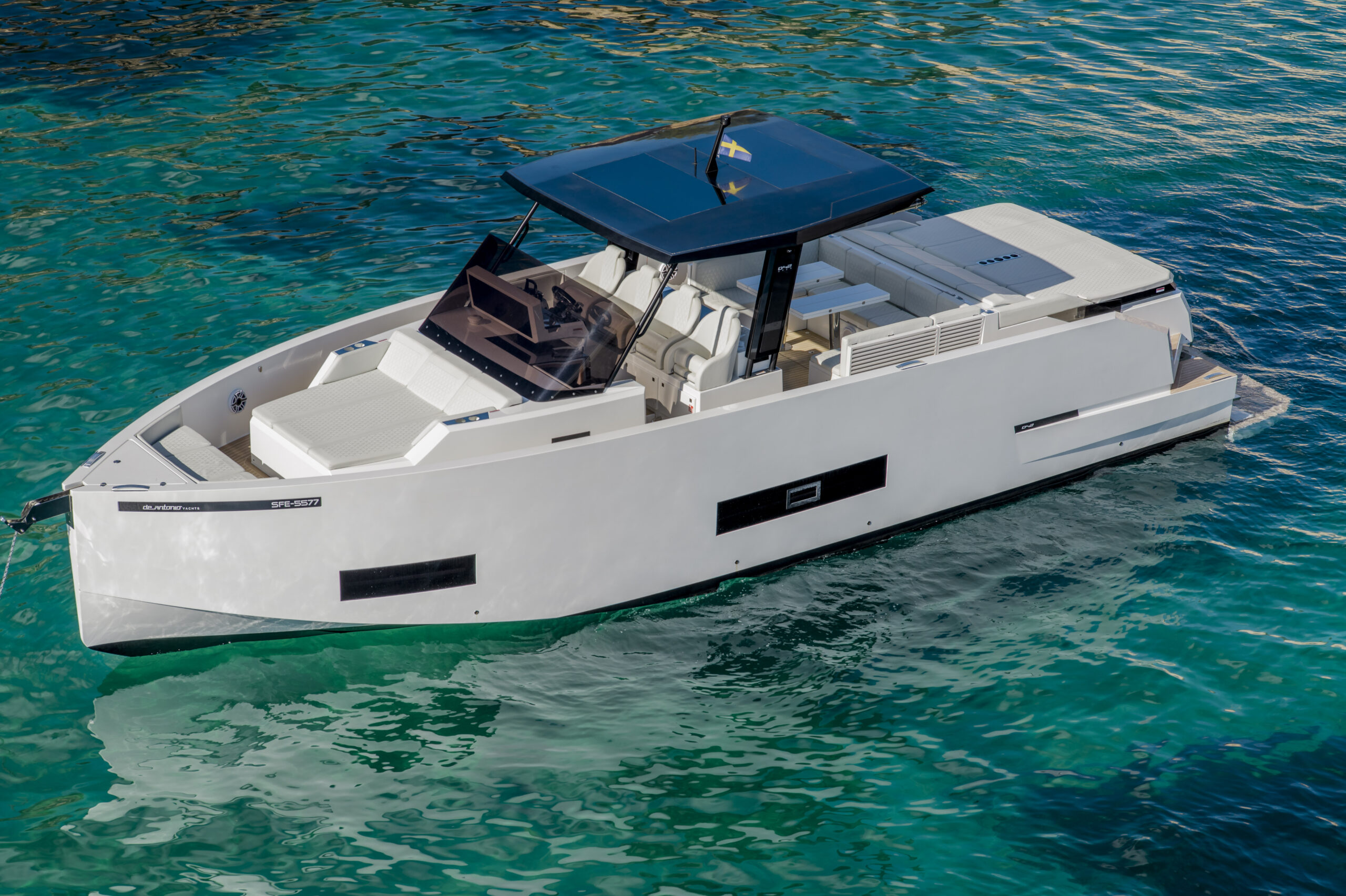 foto: 6 DeAntonio D42