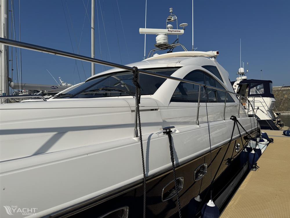 foto: 6 Fairline 47 targa