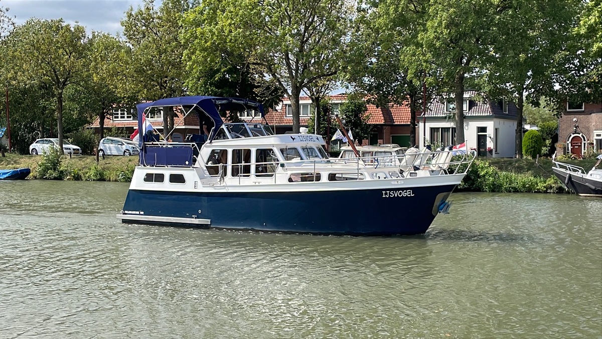 foto: 4 Hollandia 1000 S