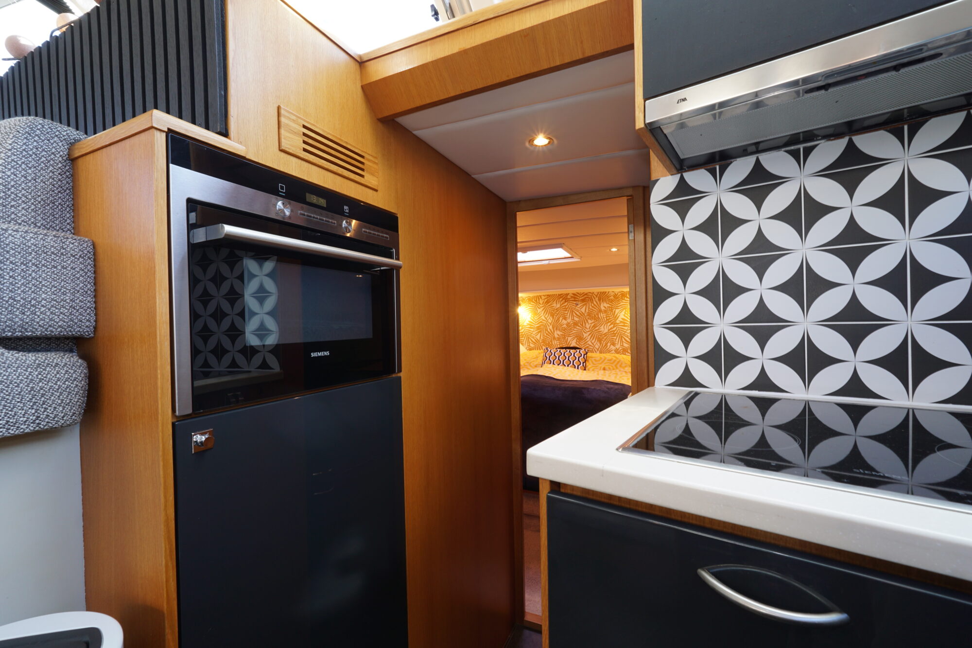 foto: 12 Van der Heijden Van der Heijden 18.00 Dynamic De Luxe VS