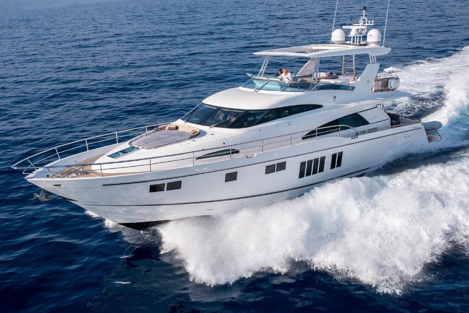 hoofdfoto: 1 Fairline 78