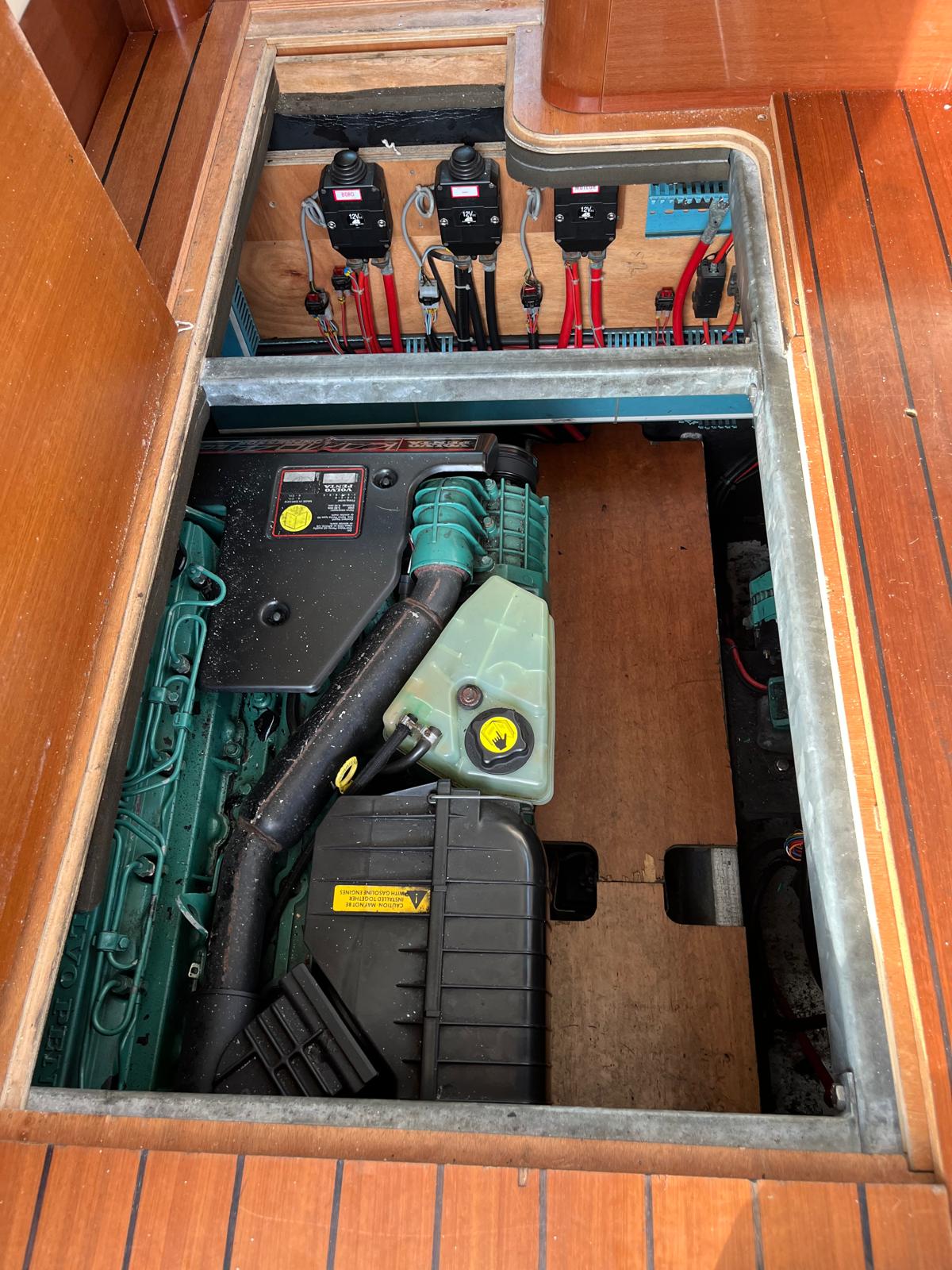 foto: 12 Jeanneau Prestige 36 Fly