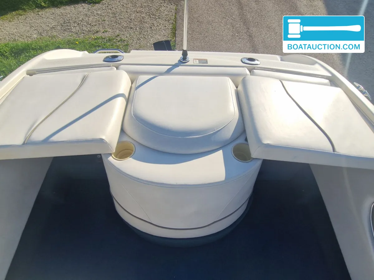 foto: 6 Bayliner 1750 CAPRI