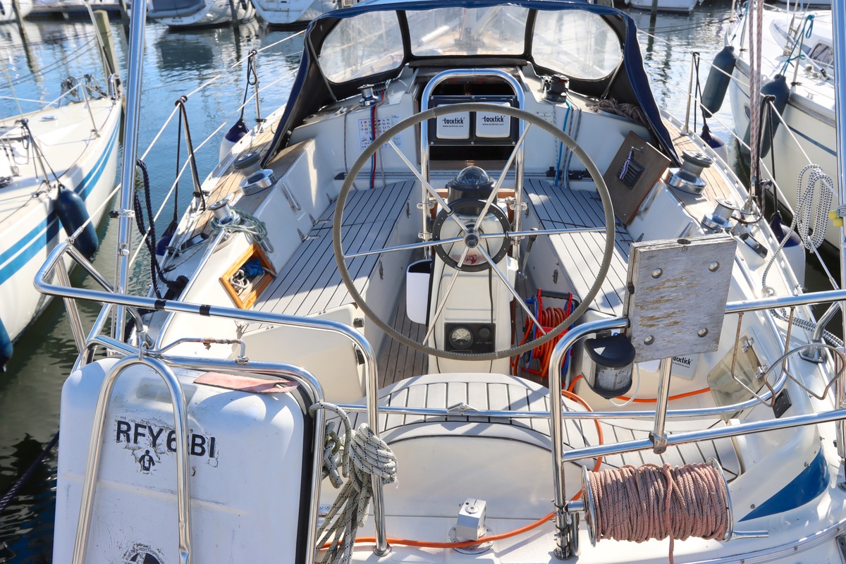 foto: 28 Bavaria 38