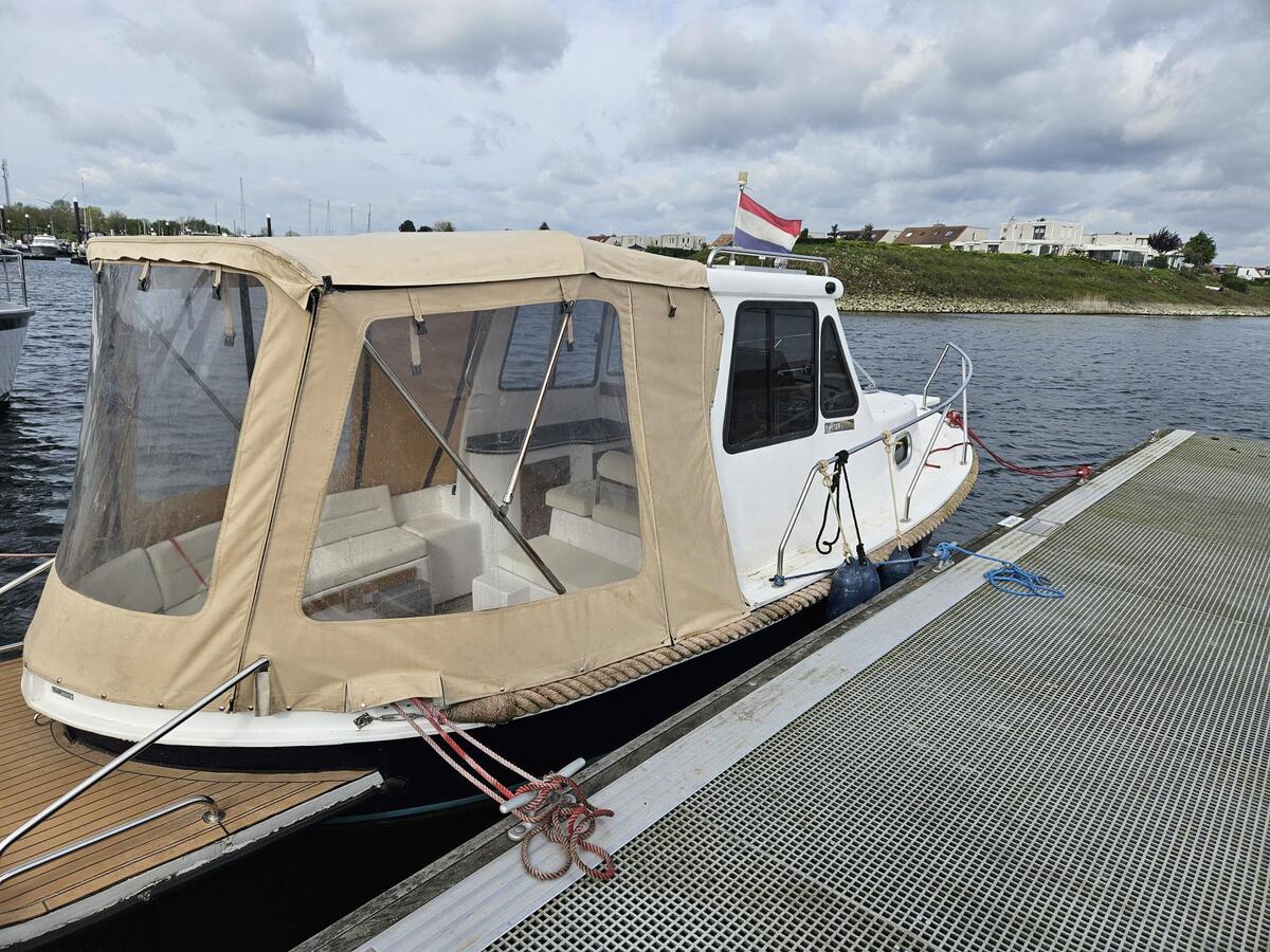 foto: 6 Rasker Sloop 700