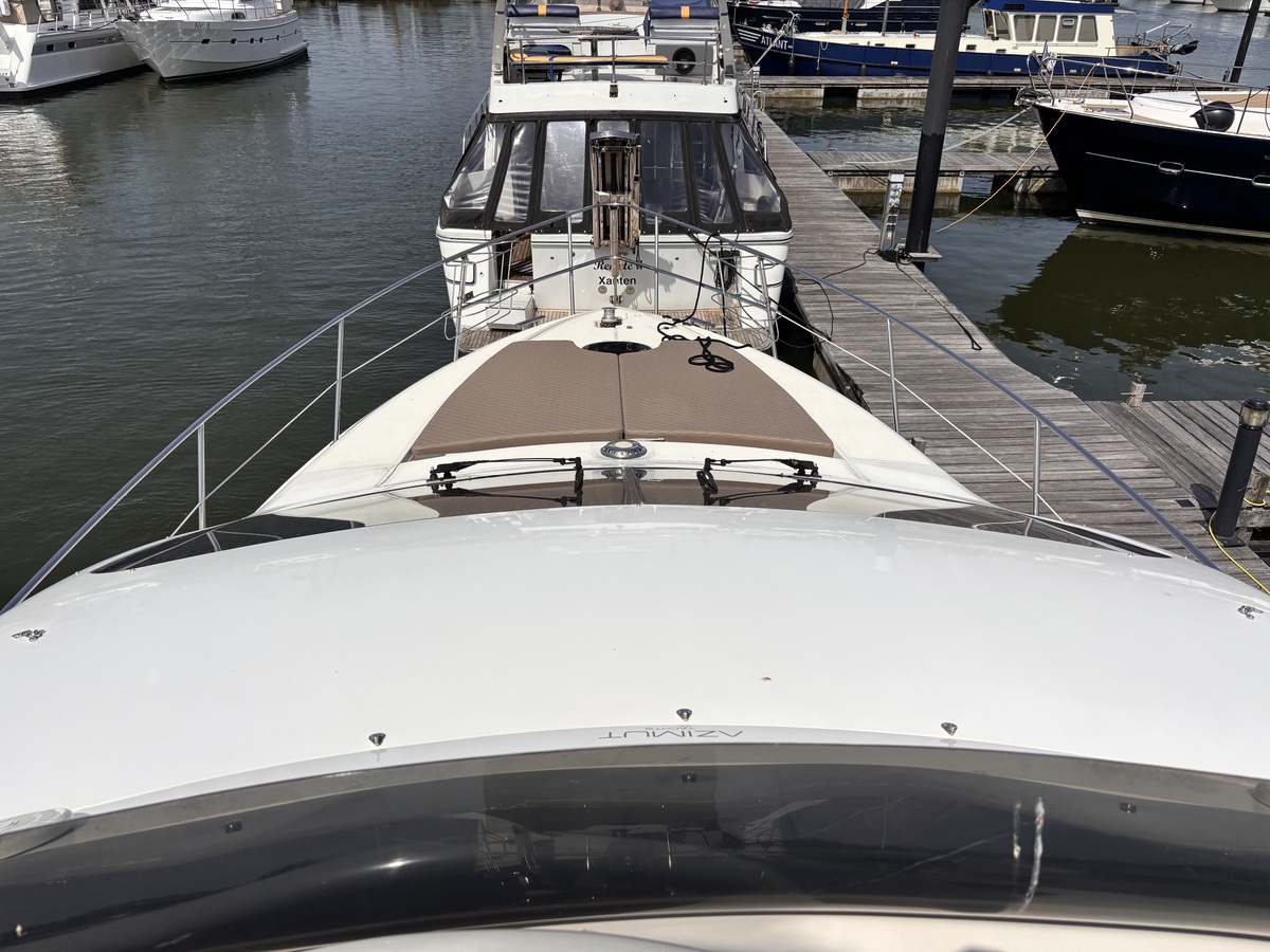 foto: 7 Azimut 46 Fly
