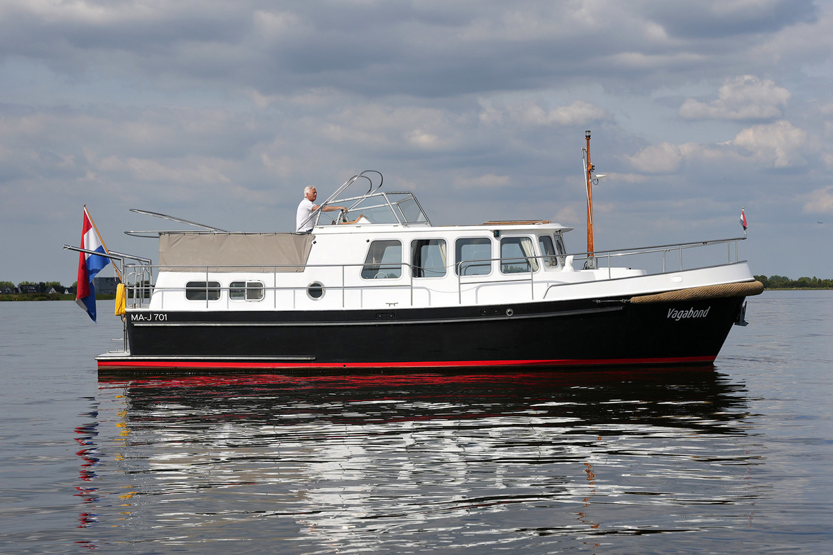 foto: 13 Hellingskip 1100 AK