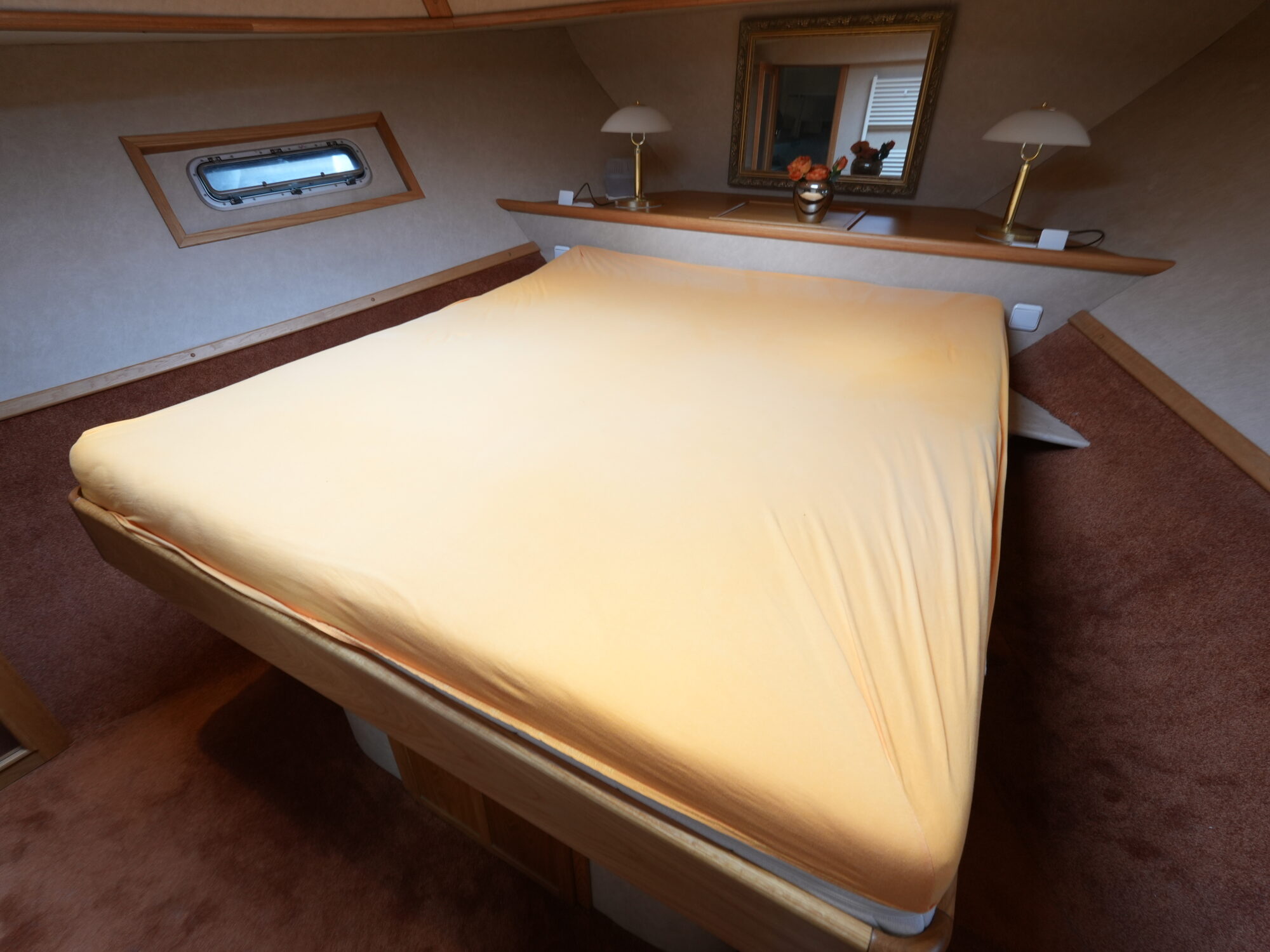 foto: 23 Kajuitzeilboot 700