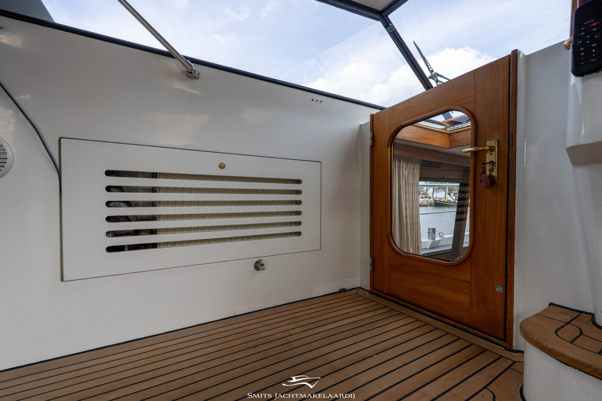 foto: 13 Van den Hoven Van den Hoven Allure 155 Cabrio