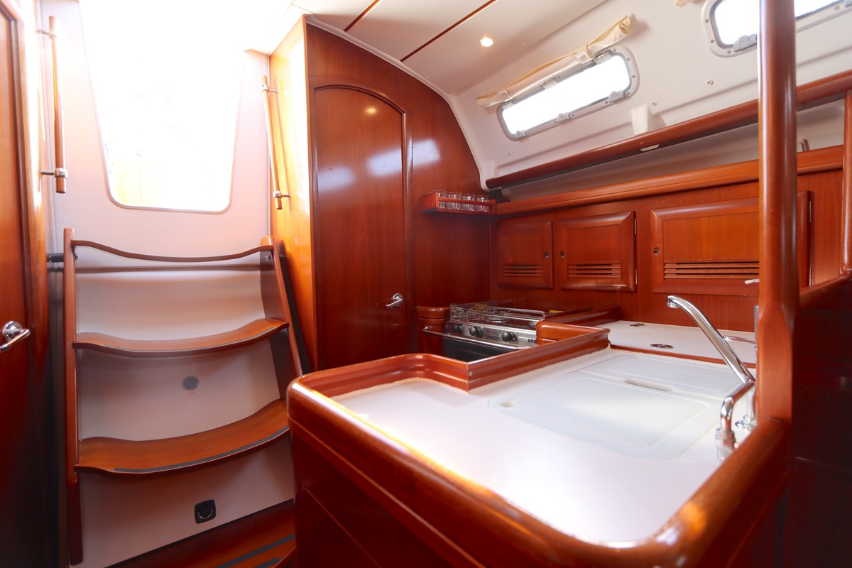 foto: 8 BENETEAU OCEANIS CLIPPER 373