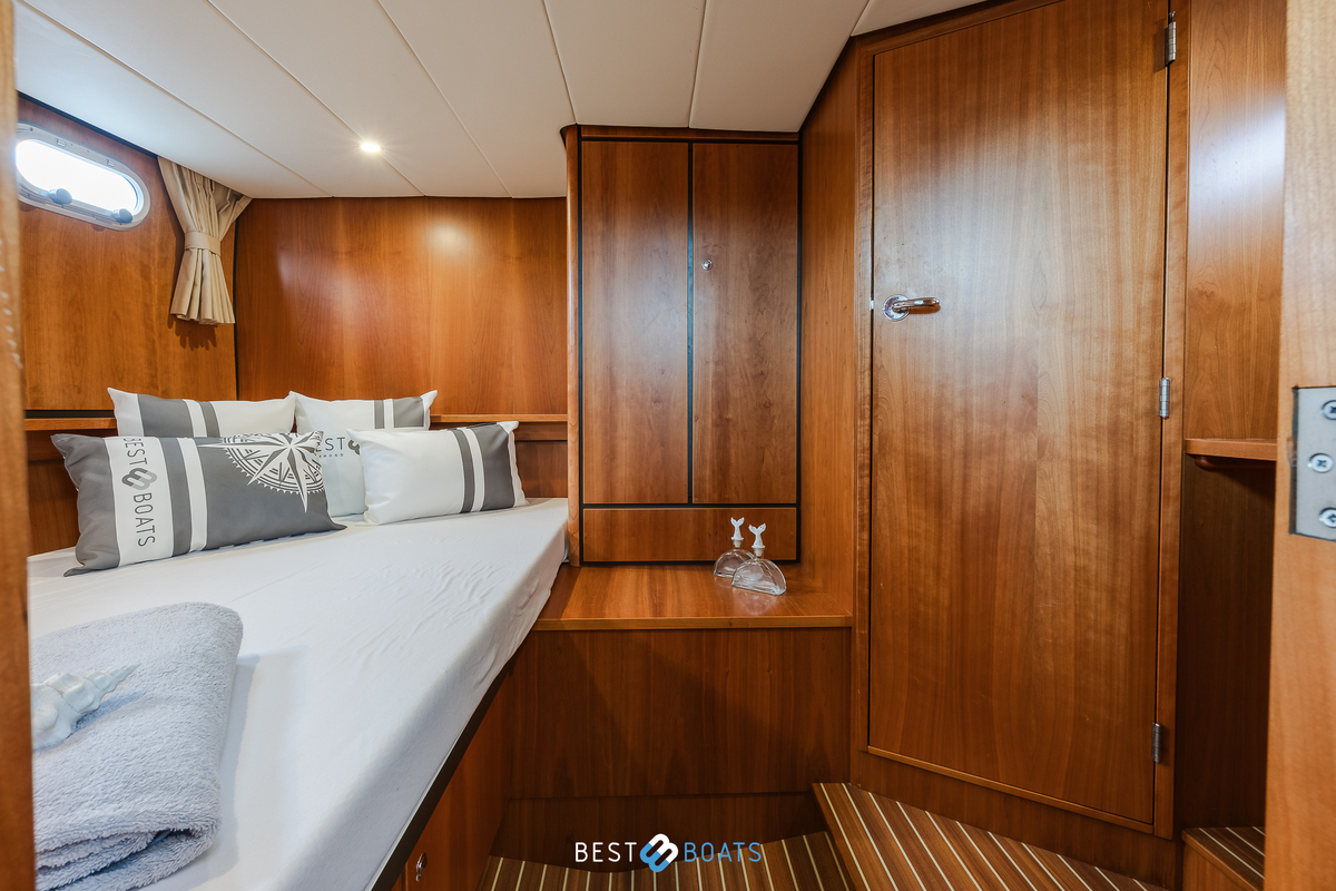foto: 7 Linssen Grand Sturdy 34.9 AC