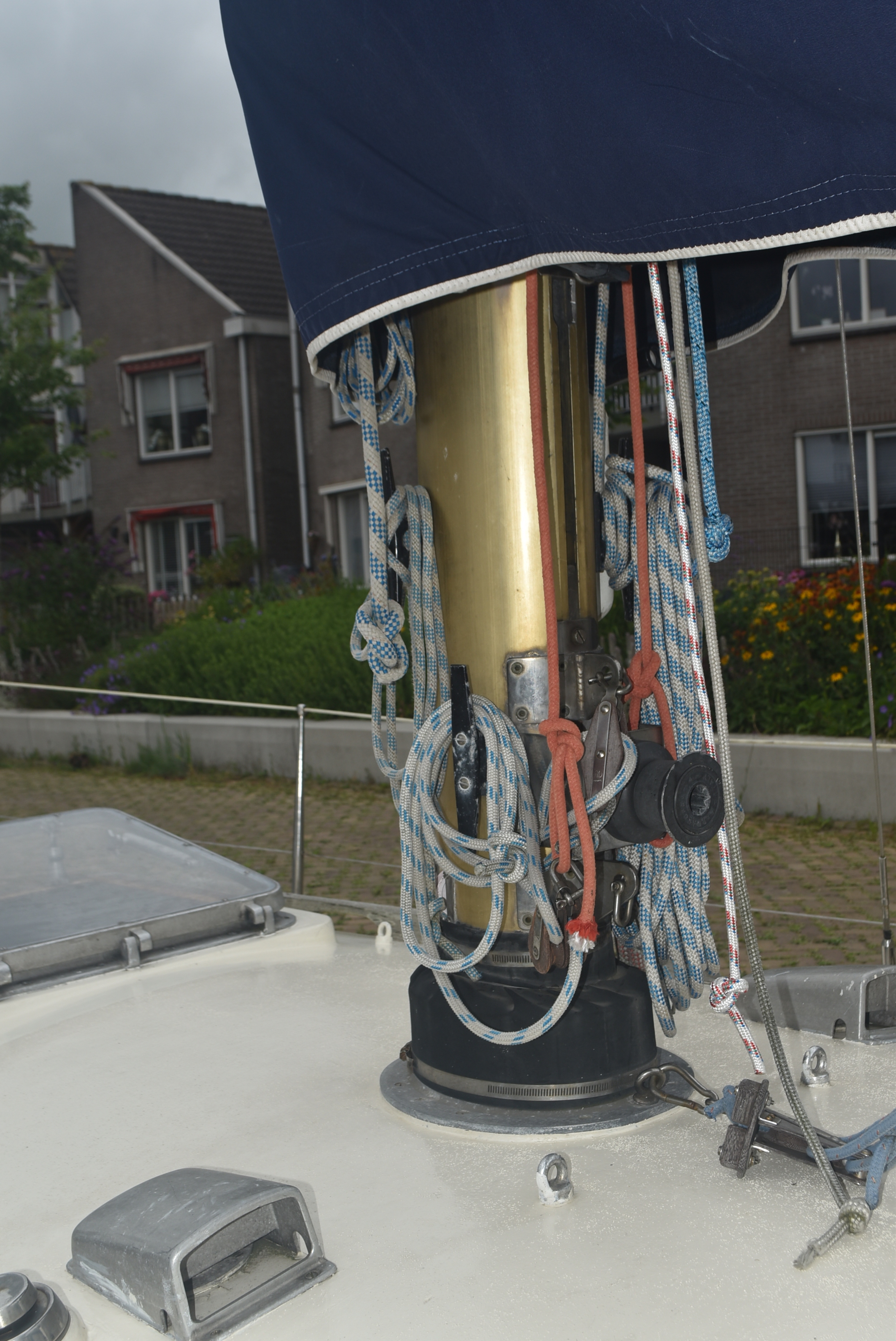 foto: 11 Frans Maas Raider 35
