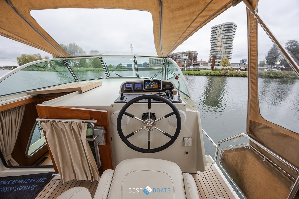 foto: 8 Linssen Grand Sturdy 34.9 AC