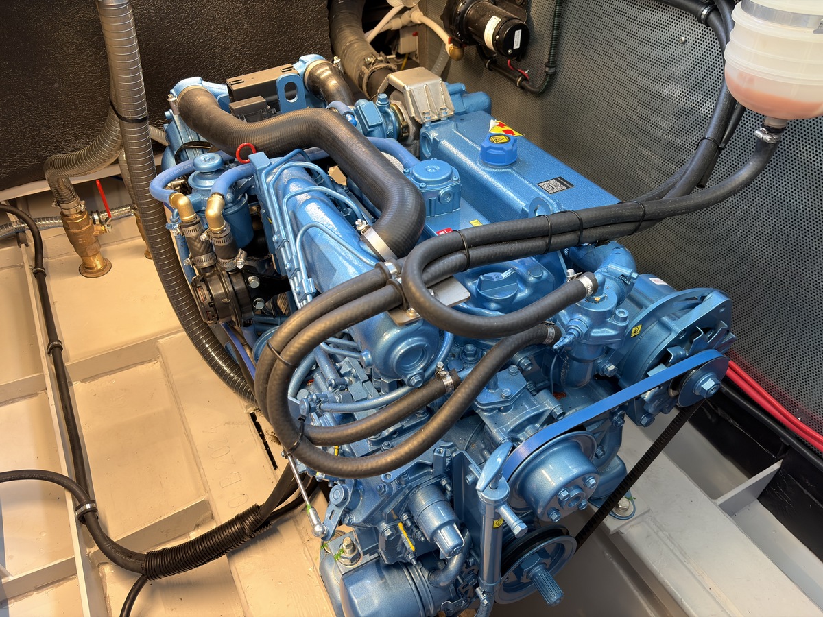 foto: 7 Vedette 37 cabin comfort line