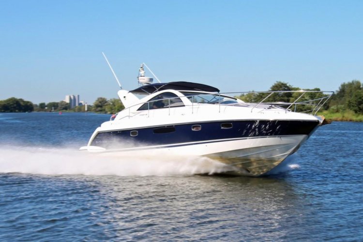 foto: 14 Fairline Targa 38