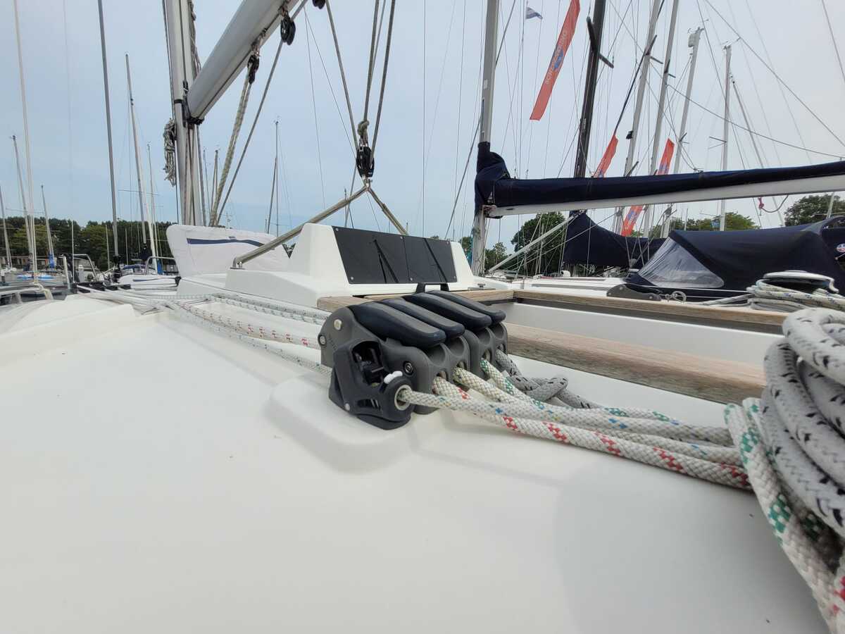 foto: 6 Jeanneau Sun Odyssey 319
