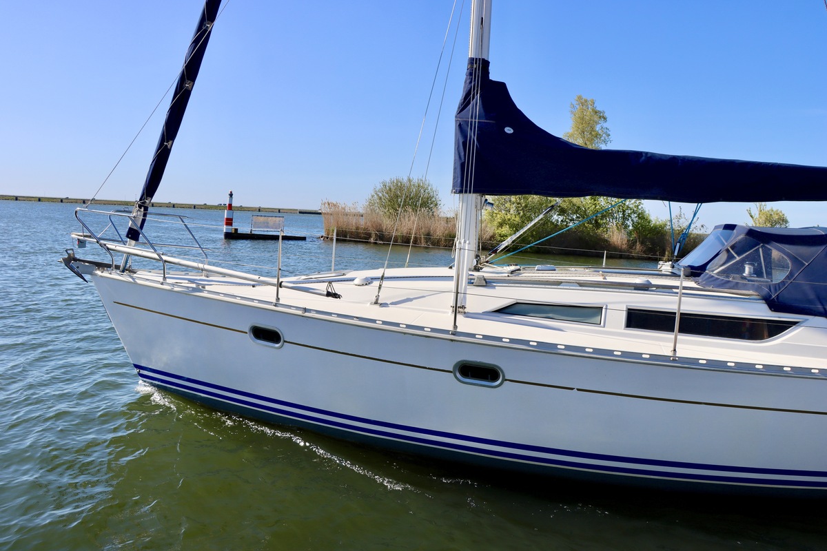 foto: 5 Jeanneau  Sun Odyssey 33 3C