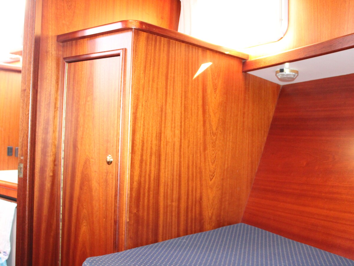 foto: 5 Ankertrawler  35 AK 
