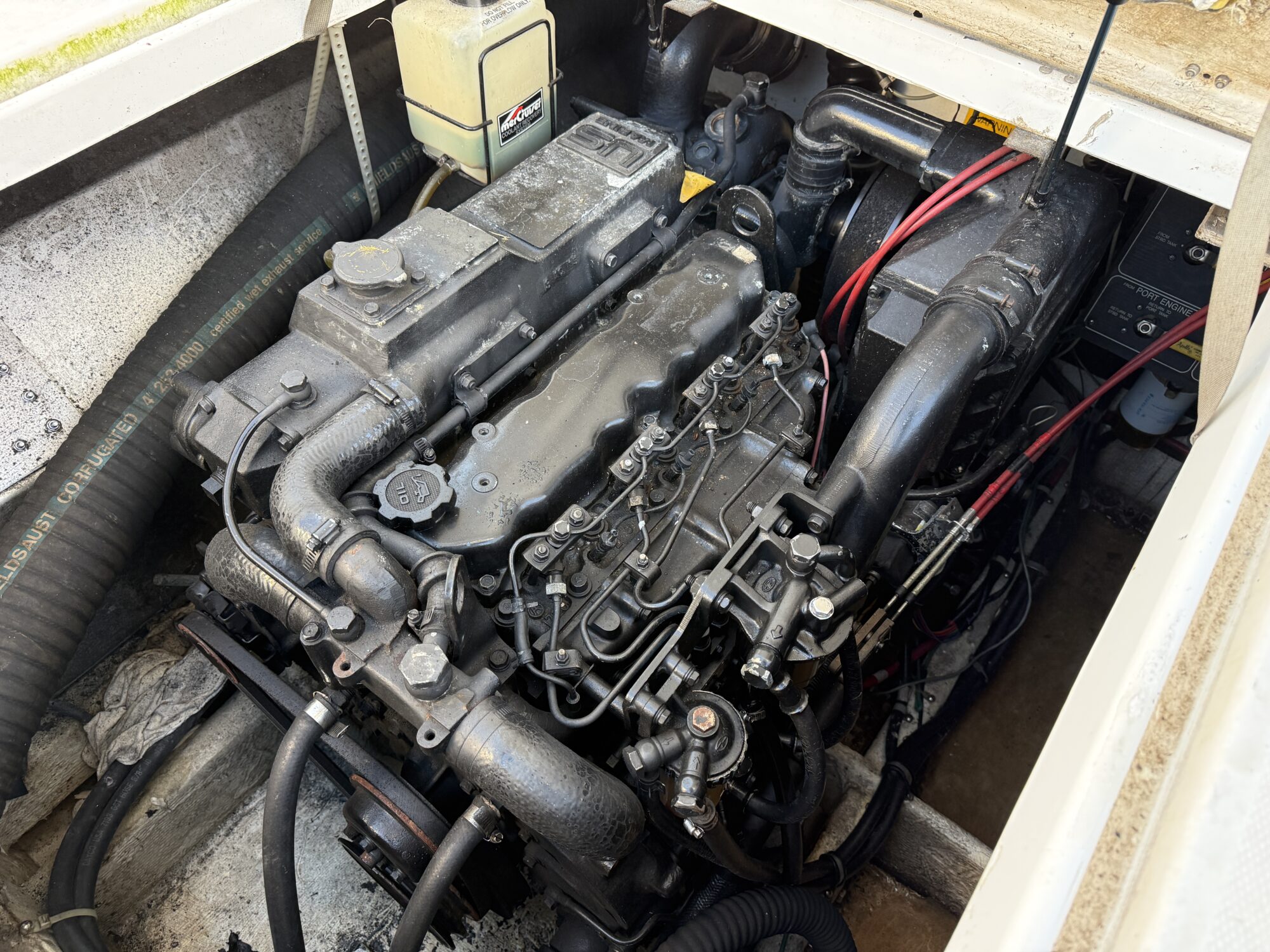 foto: 12 Bayliner Bayliner 3688 Flybridge