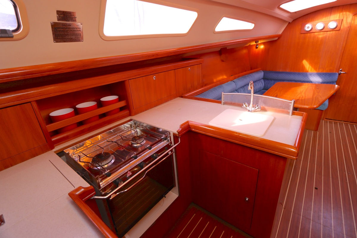 foto: 10 Hunter 33
