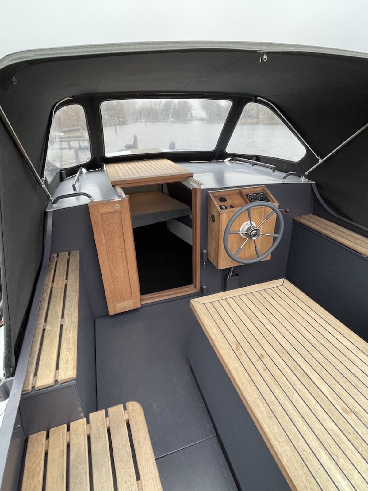 foto: 4 IHC Kajuitsloep