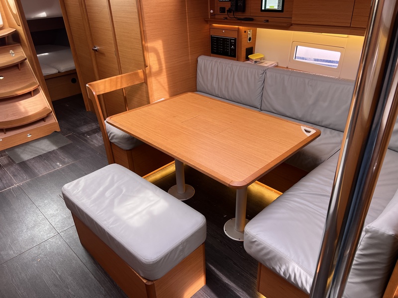 foto: 9 Dufour 430 GL