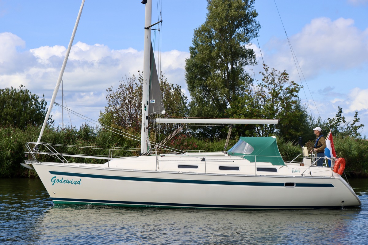 hoofdfoto: 1 Bavaria 35 Holiday