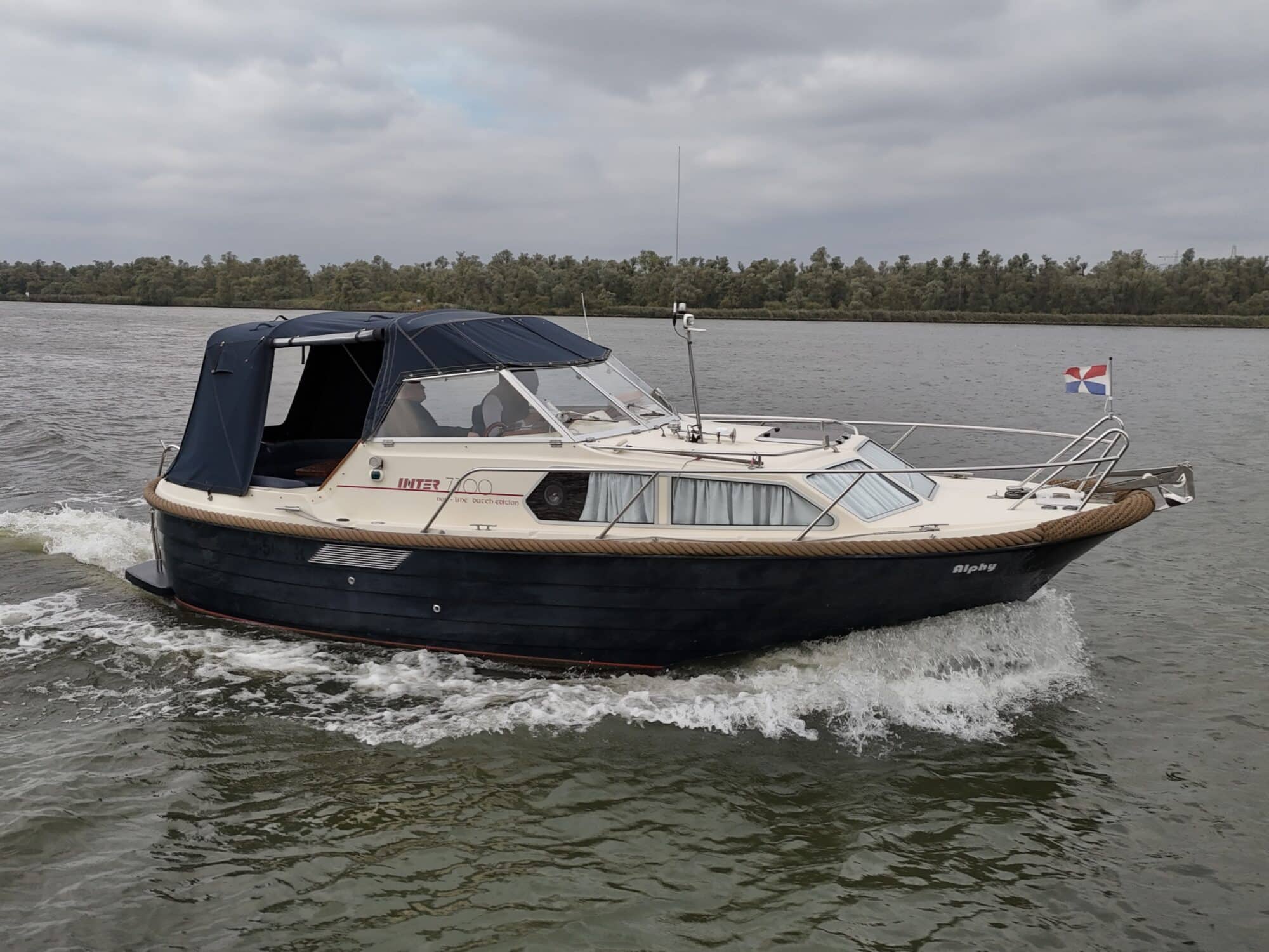hoofdfoto: 1 Inter Inter 7700 Nor-Line Dutch Edition