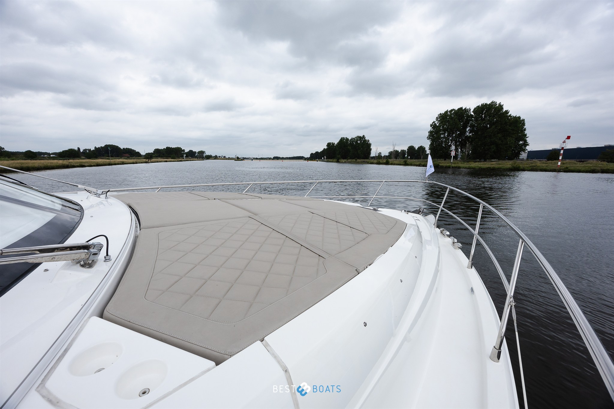 foto: 7 Fairline Targa 53 OPEN