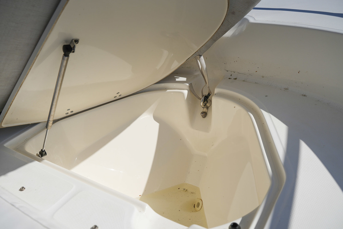 foto: 6 Boston Whaler 190 Montauk