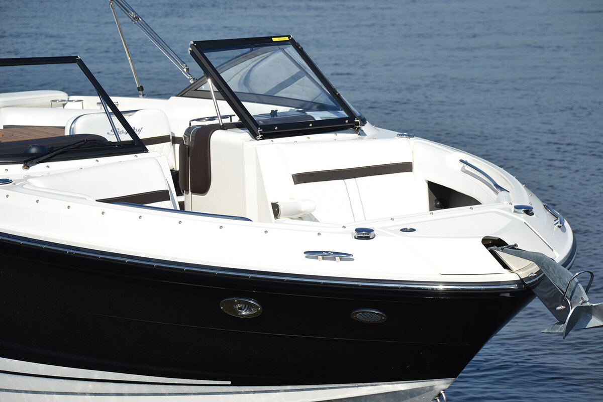 foto: 6 Sea Ray SLX 250