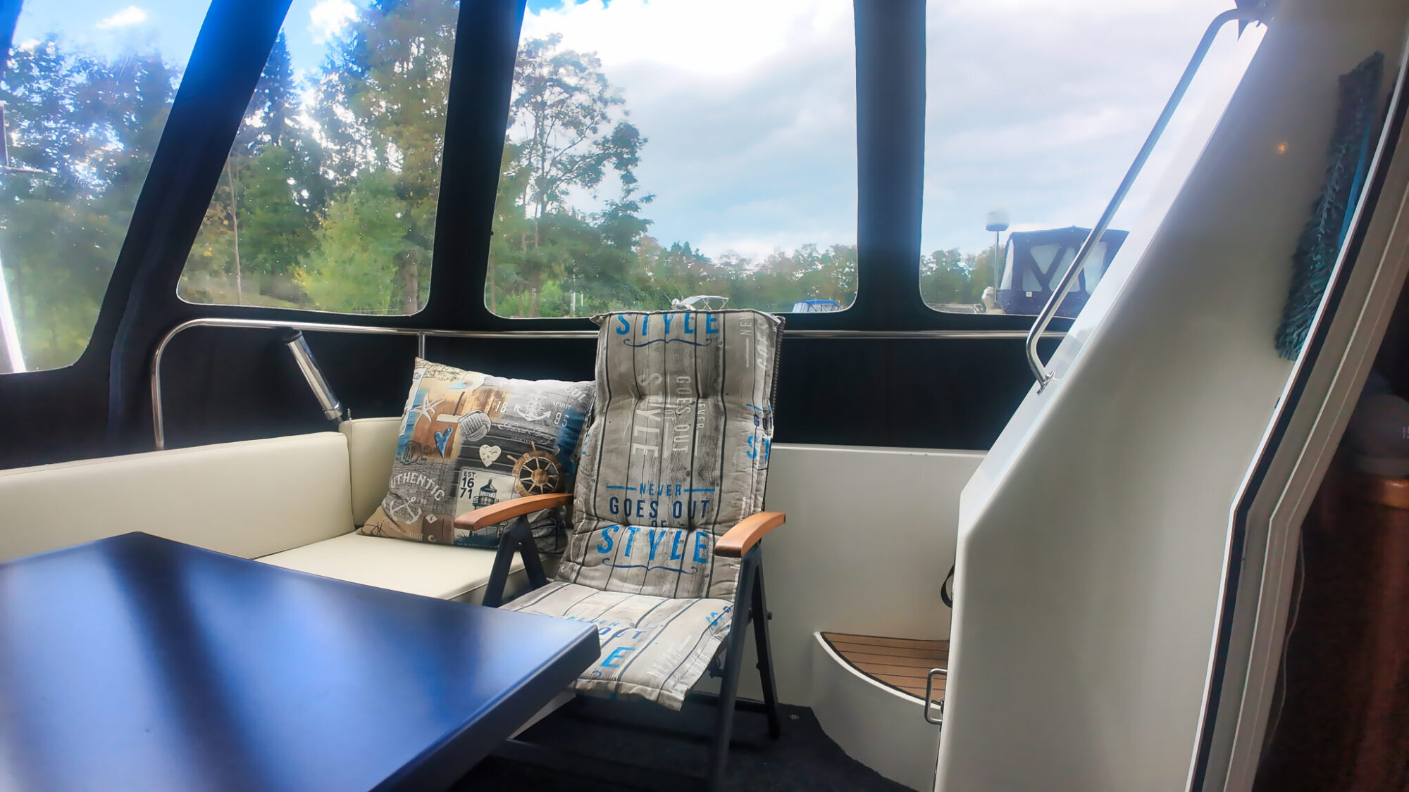 foto: 6 Neptunus Neptunus 138 / 46 Flybridge Sedan