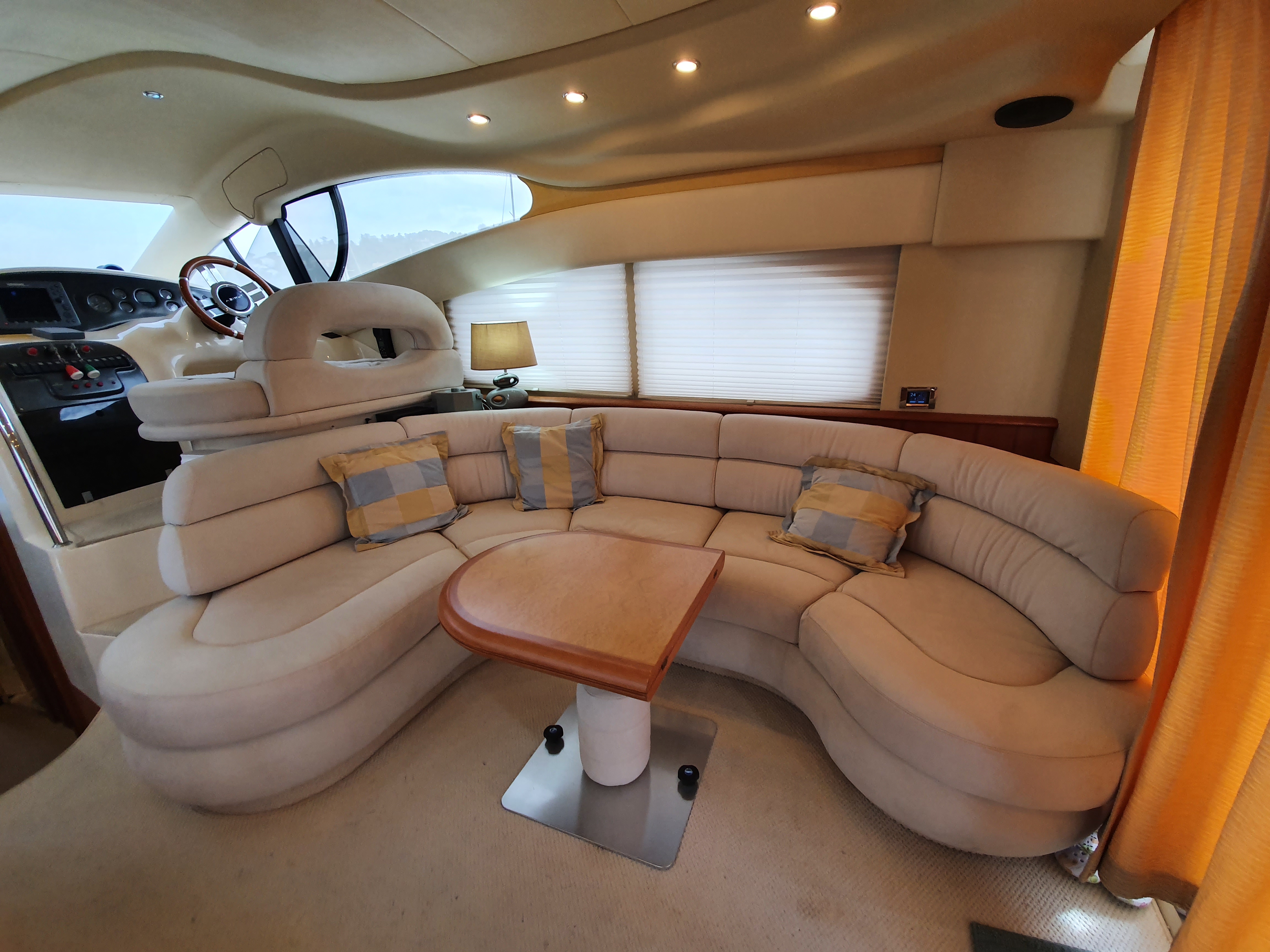 foto: 7 Azimut 42 Fly Evolution