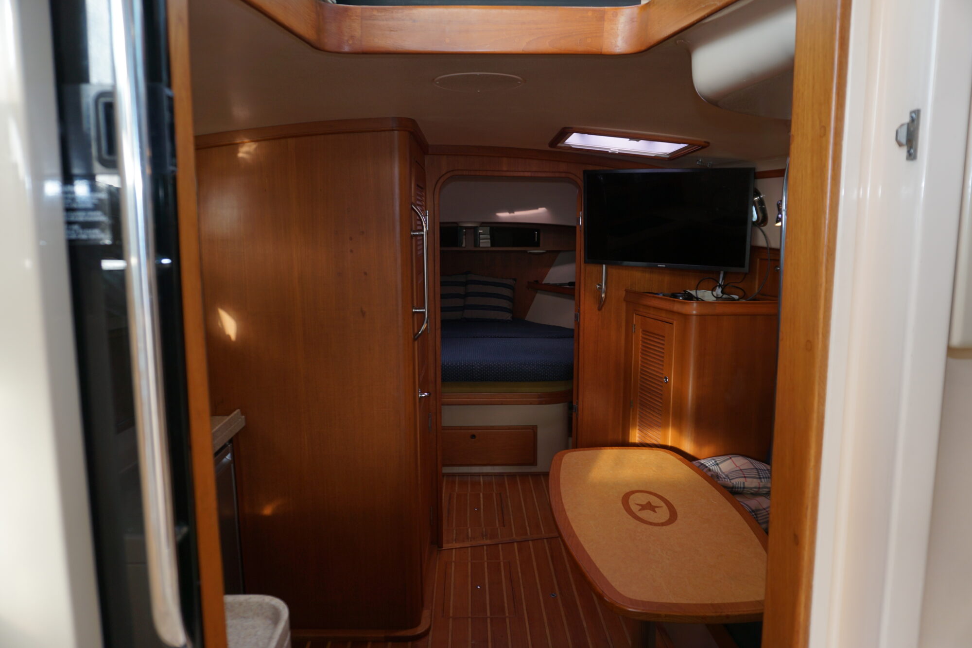 foto: 8 Island Packet Island Packet Craft 360 Express