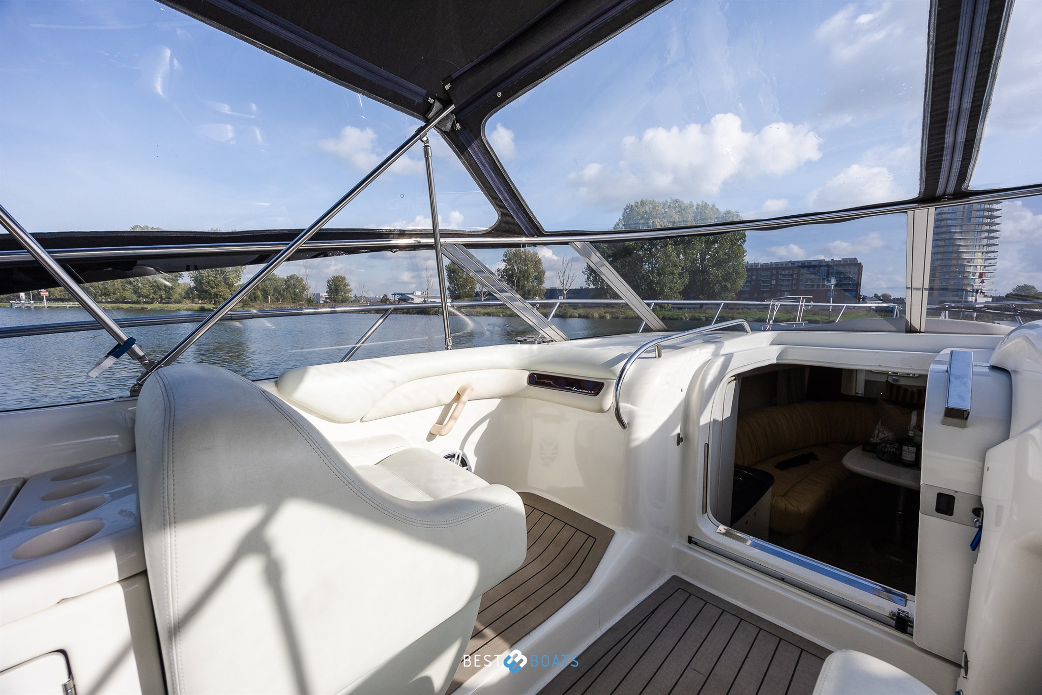 foto: 7 Cranchi Endurance 39