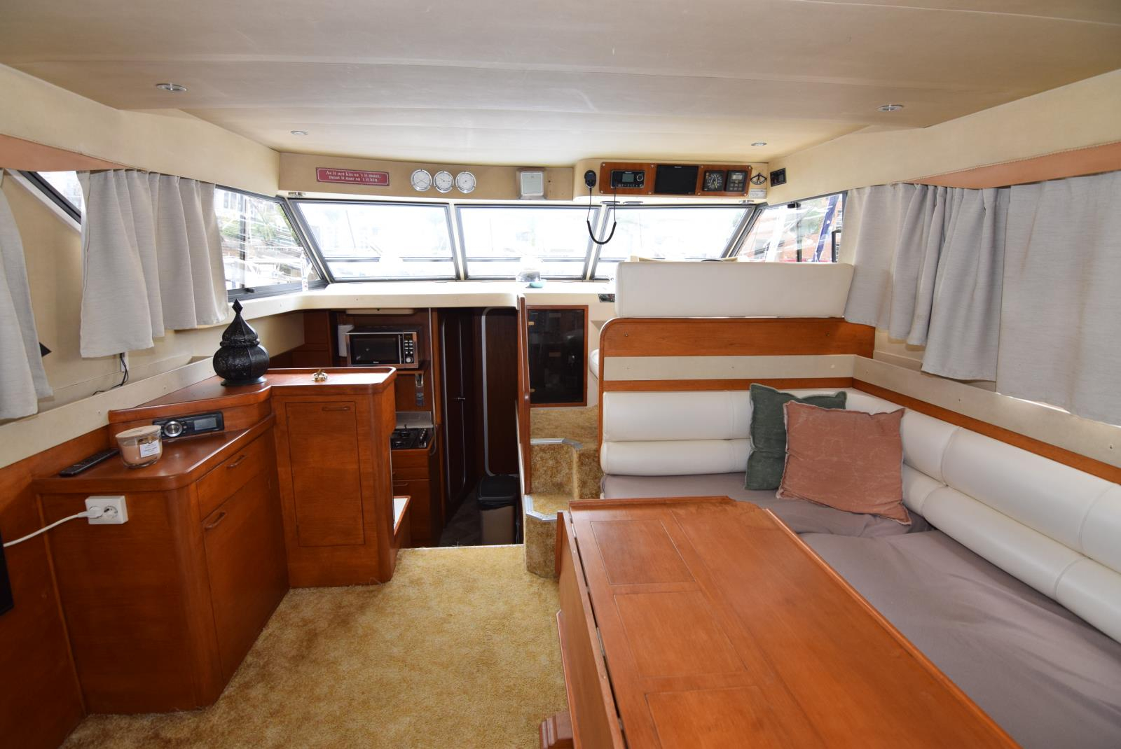 foto: 14 Princess 388 Flybridge