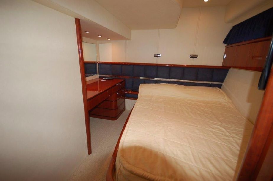 foto: 6 Fairline Squadron 58