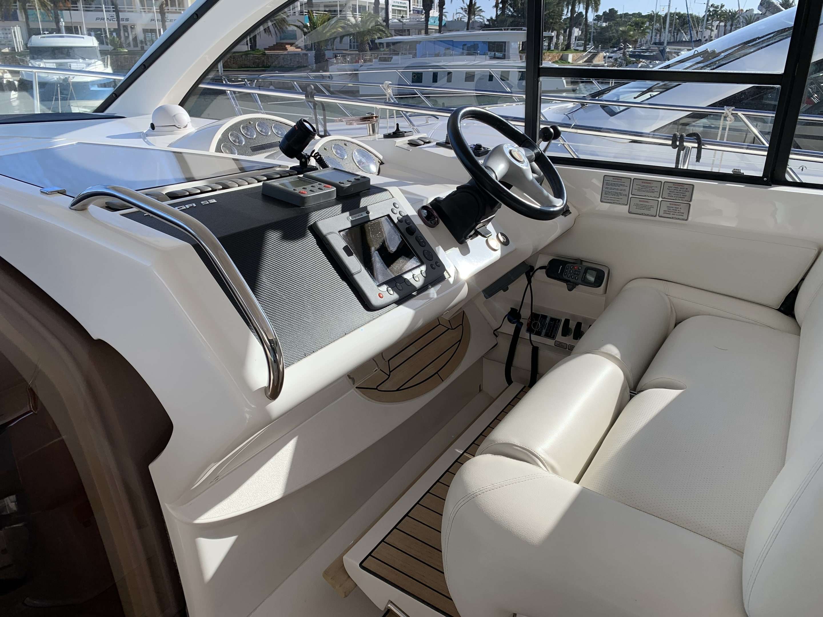 foto: 6 Fairline Targa 52 GT