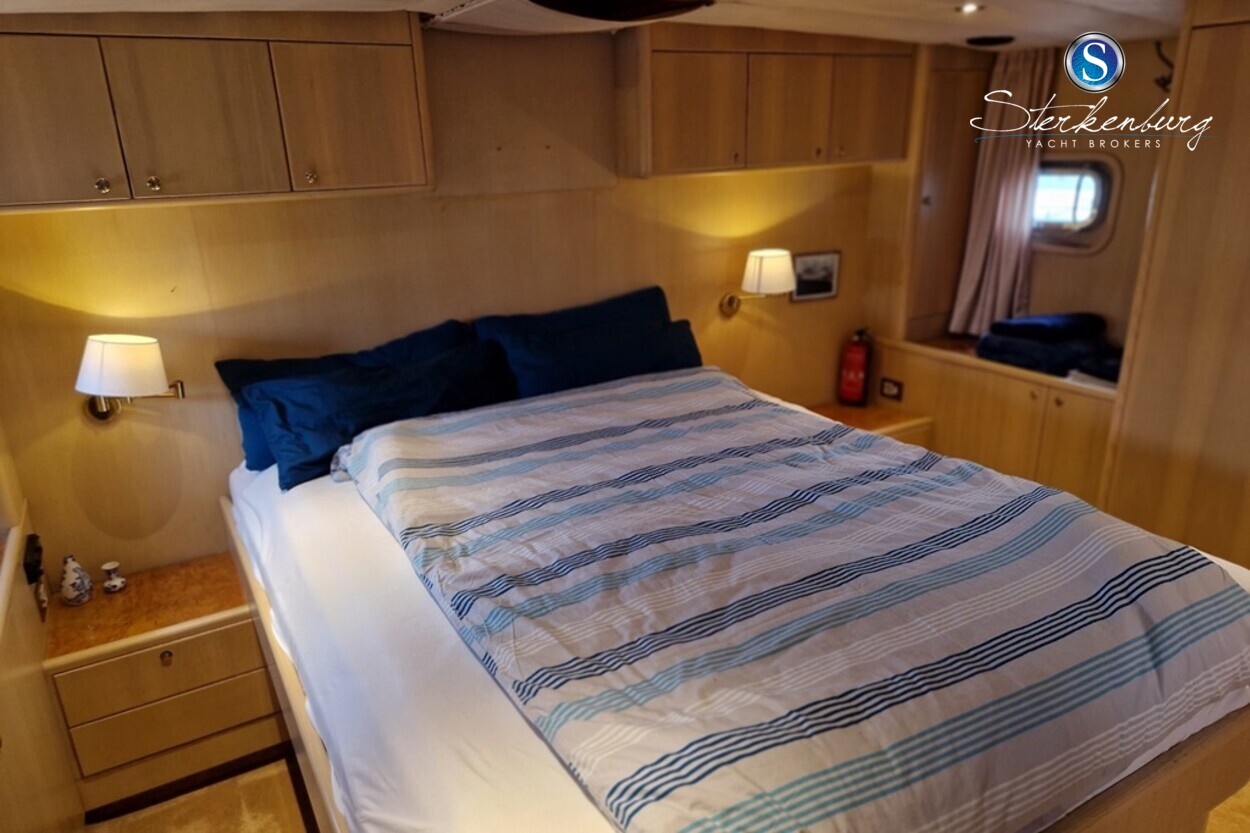 foto: 11 Valk Vitesse 48