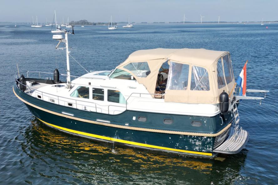 foto: 9 Linssen Grand Sturdy 430 AC