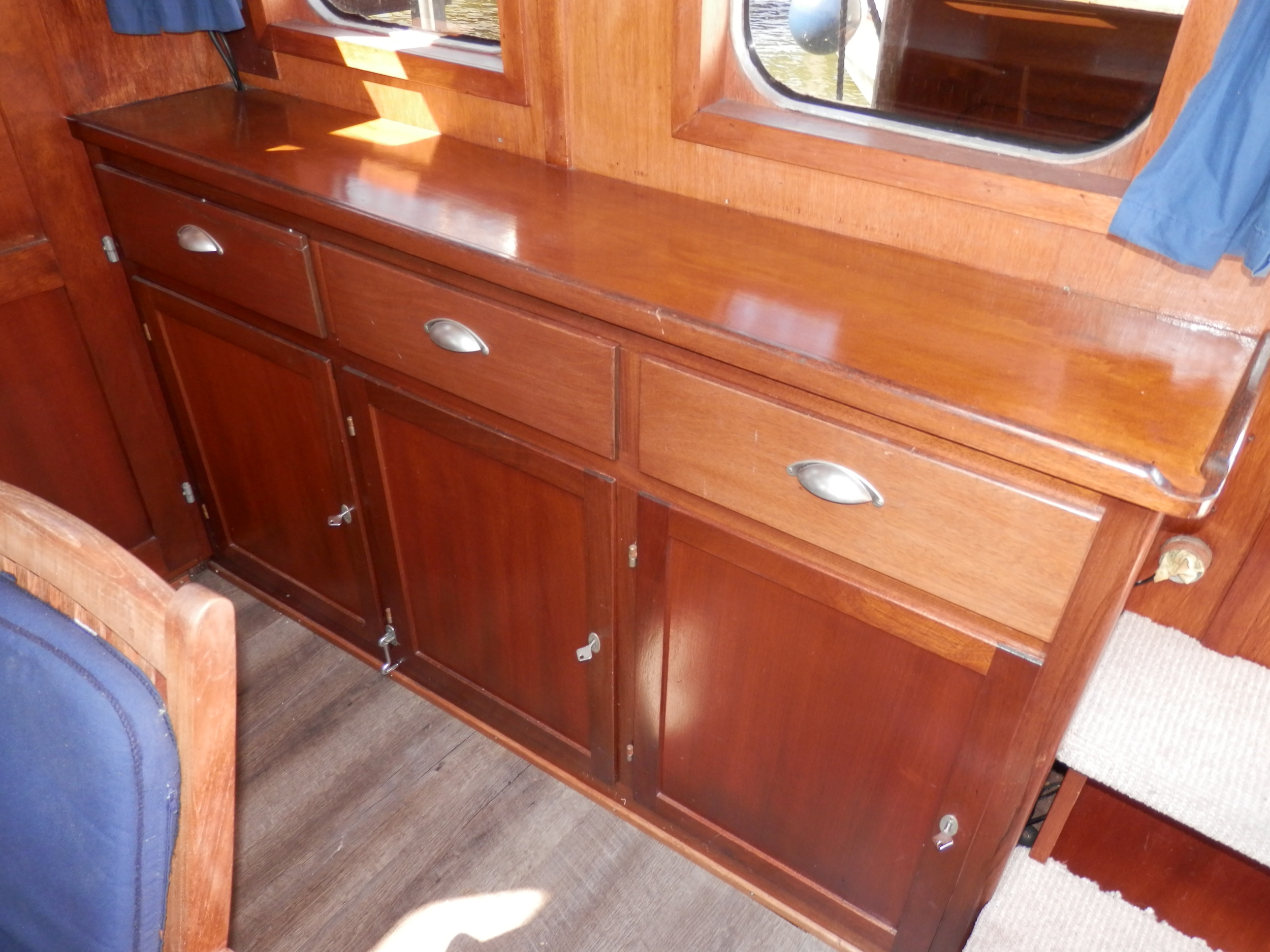foto: 17 MOTORSAILER Kallipygos 10.00